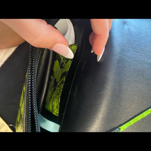 Authentic Off-WHITE bag - Picture 8 of 9